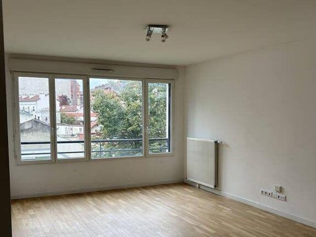 Ivry sur Seine Location Appartement 94