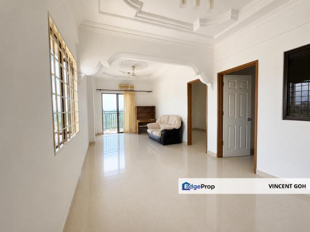 Ixora Apartment