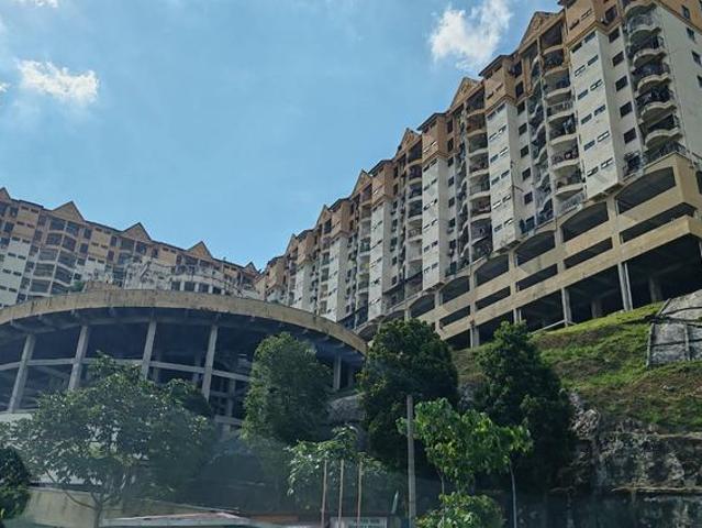 Ixora Apartment Kepong 1035sfFull LoanBelow Market0 DownP