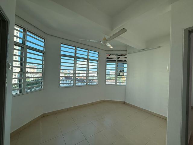 Ixora Heights Well Maintained Lip Sin Sungai Nibong Bayan Lepas Sale