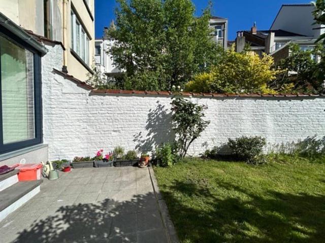 IXELLES, Châtelain neighborhood