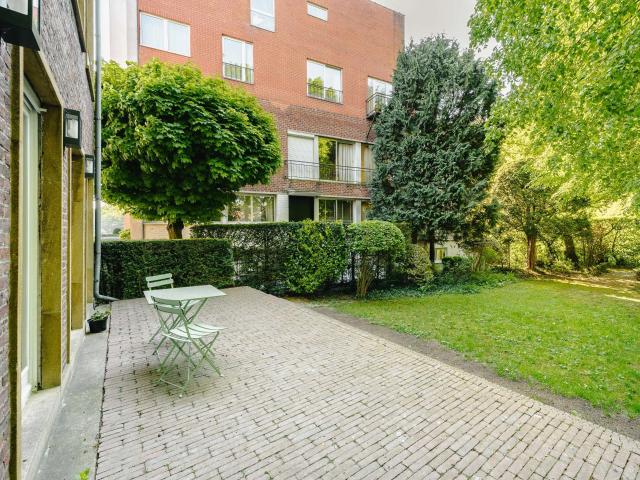 Ixelles I Square du Bois | Belgium Sothebys Int. Realty