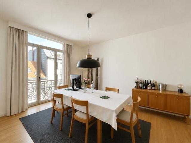 IXELLES Right in the heart of the Châtelain district