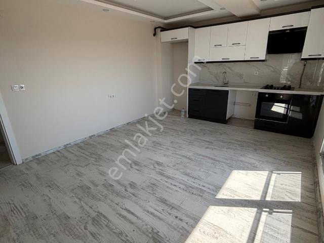 Çizgi Gayrimenkul'den Fatih.mah 2+1 Açık Mutfak Kiralık Daire