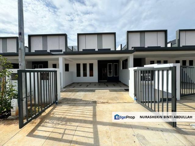 J1 Residence @ Jenderam