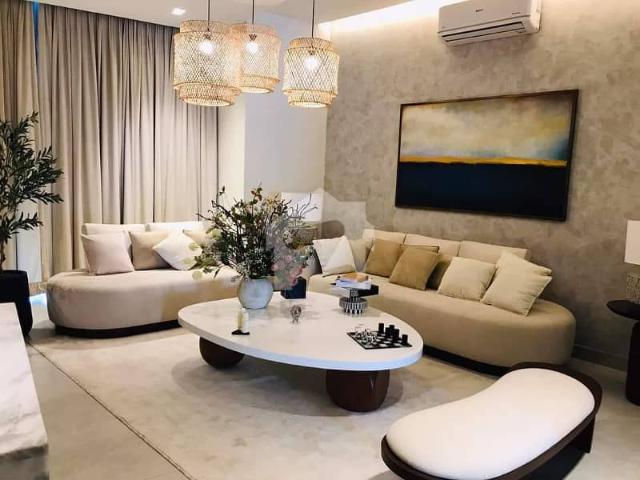J7 Emoprium B17 1 Bed Luxury Apartment