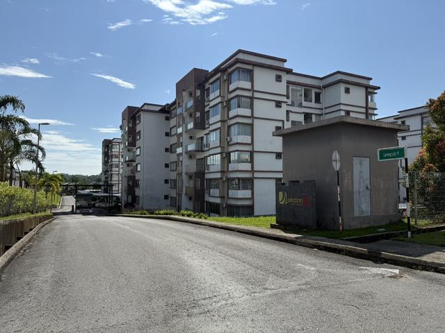 J5 apartment bintulu