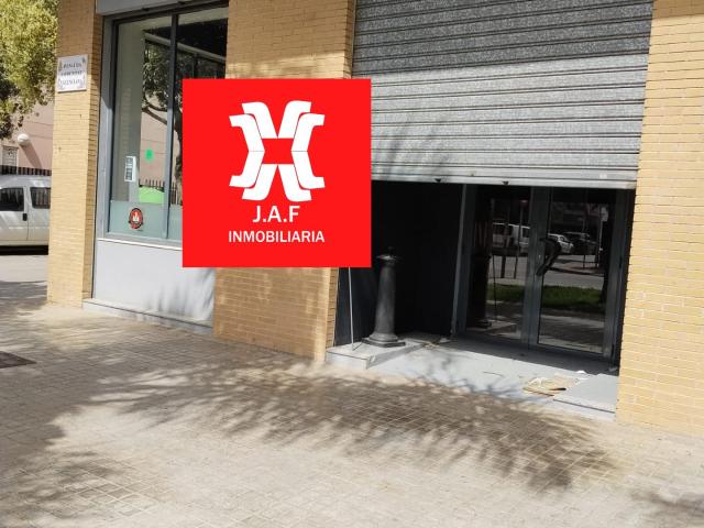 J.A.F INMOBILIARIA ALQUILA LOCAL COMERCIAL SEMINUEVO EN MONCADA