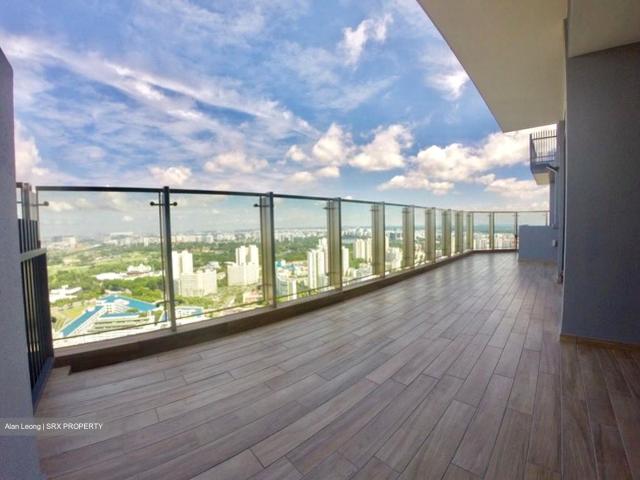 J Gateway D22, Condominium