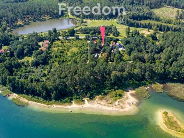 Jaśminowa 2 140 m², Narty