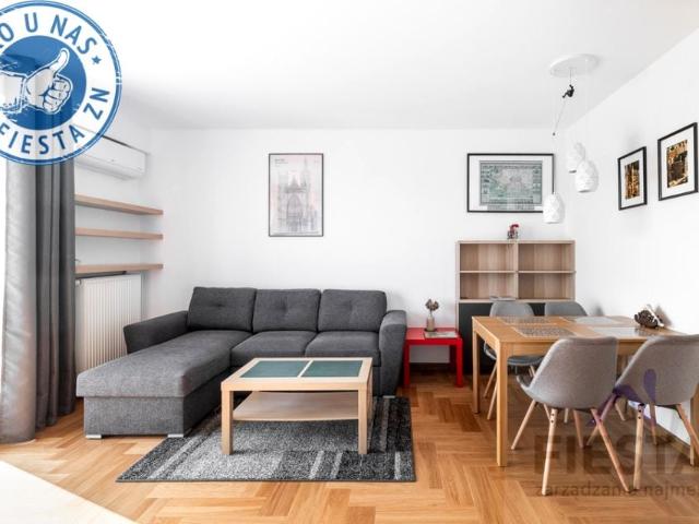 Jana Nowaka Jeziorańskiego 55 m², Warszawa