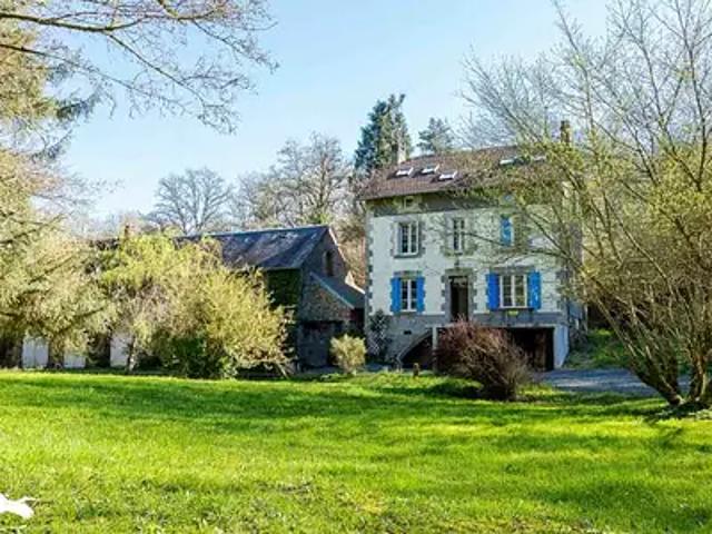 Janaillat 23250 Achat / Vente maison 9 pièces t9 parking