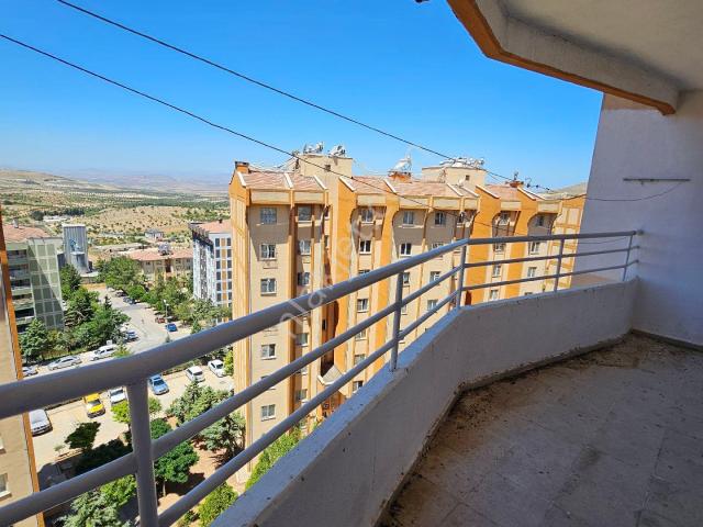 Jandarma Alayı Yanı Üniversite Civarı 2+1 Kiralık Toki Dairesi
