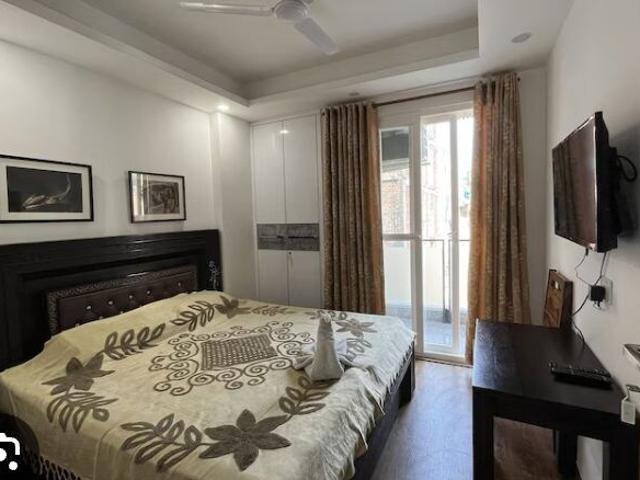 Jangpura, South Delhi 3 Bedroom 200 Sq. Yd. Builder Floor in Jangpura Delhi Listing ID: #10374