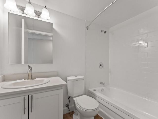 Janisse Tower Apartments 1 Bedroom Apartment for Rent at 6600 Wyandotte St E, Windsor, ON N8S 4P7 Riverside