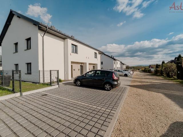 Pszczyna, 77,93 m2