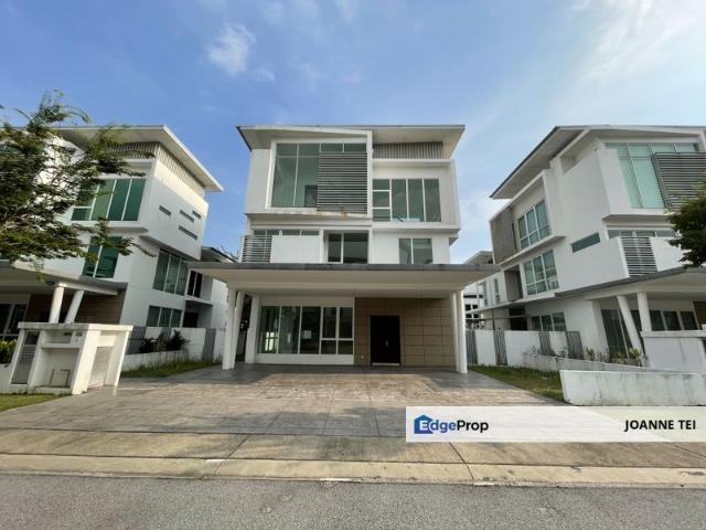 Jacaranda Garden Residence
