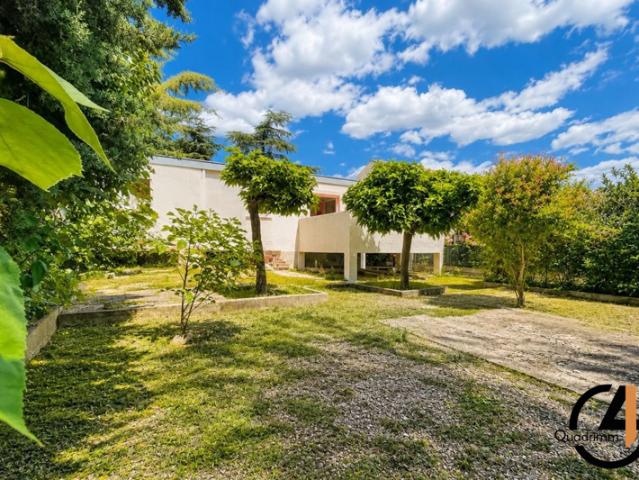 Jacou maison T4 sur 380 m2 de terrain