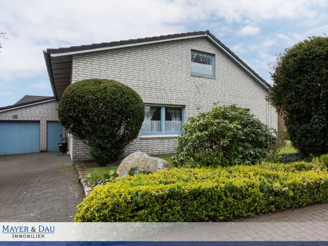 Jade: Schönes Einfamilienhaus mit viel Platz Obj. 8627