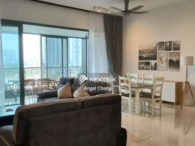 Jade Seri Austin Hills