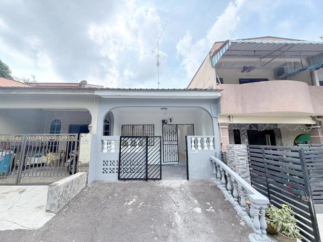 Jalan 54 Taman Kluang Barat Kluang