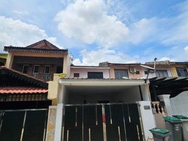 Jalan Tasek Bandar Seri Alam Double Storey Low Cost