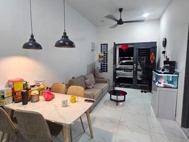 Jalan Tembaga Kuning Taman Sri Skudai Single Storey Low Cost