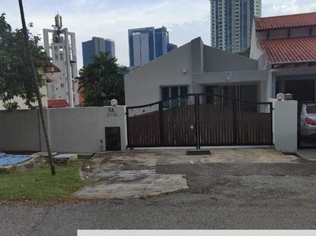 Jalan Tempinis