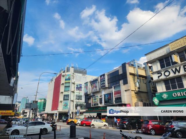 Jalan Terasek 4