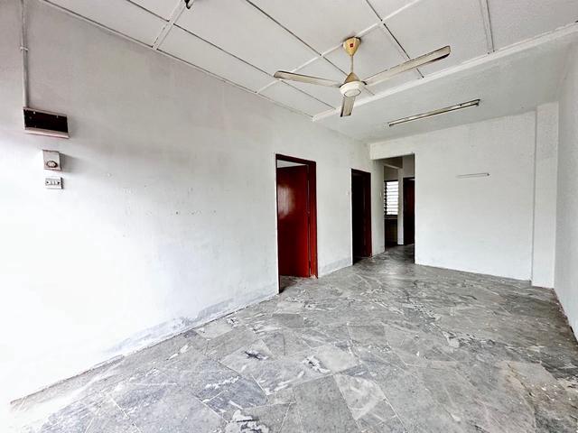 Jalan Teratai Bukit Beruntung Rawang