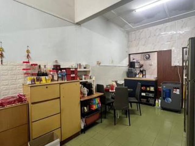 Jalan Teratai Taman Johor Jaya