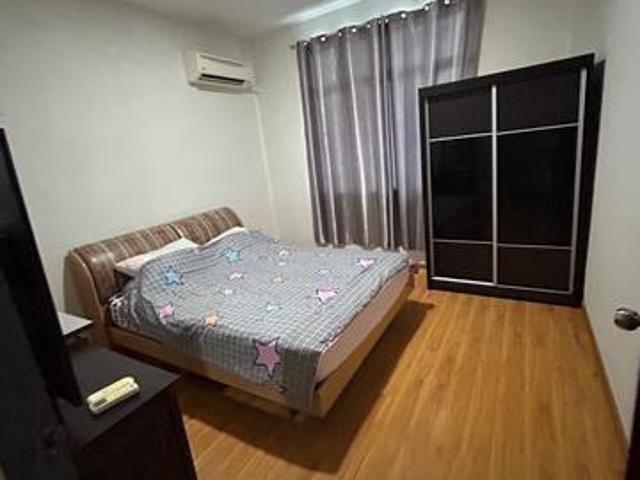 Jalan tun Hussein onn semi D rent