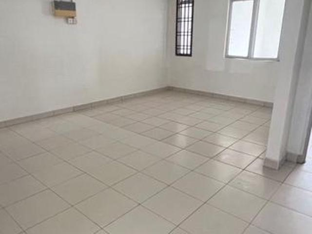 Jalan Uda Utama Skudai 4 Bed 3 Bath Double Storey Terrace House