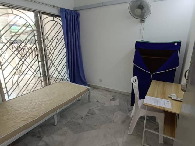 JALAN WAWASAN 1/1 SINGLE ROOM TO RENT WITH AIRCOND JUST RM 500 ONLYYY