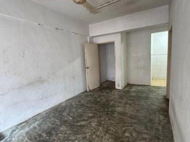 Jalan wira 1 tan sri yaacob skudai Level 1 shop apartment