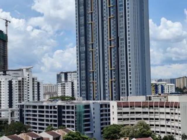 Jalan Ampang Suite Full Loan Completed Cash Back 2room 1bath KLCC LRT
