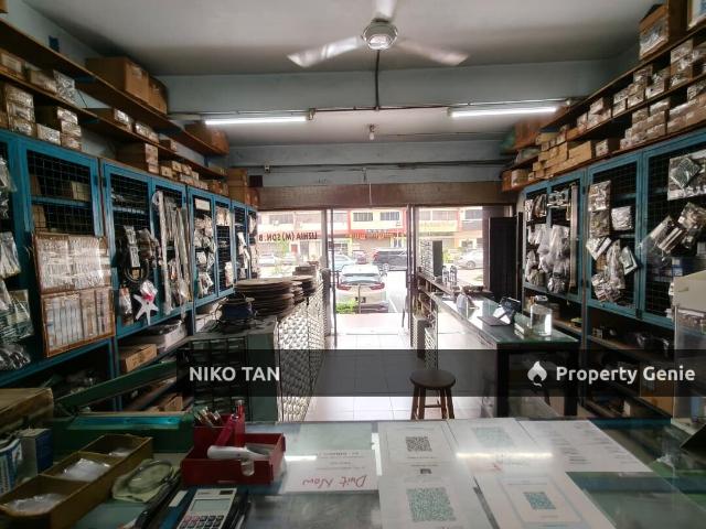 Jalan Anggerik 2Stry Shop lot For Sale