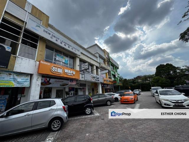 Jalan Austin Heights
