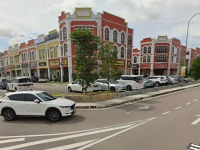Jalan Austin Heights