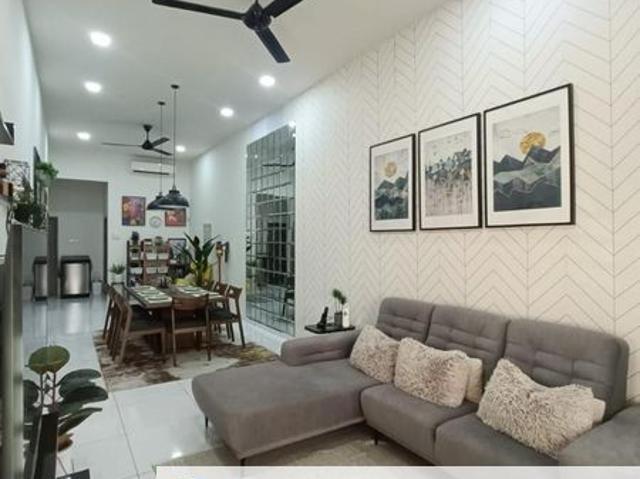 Jalan Bangau, Bandar Putra Kulai @ Unblock View Single storey Terrace House