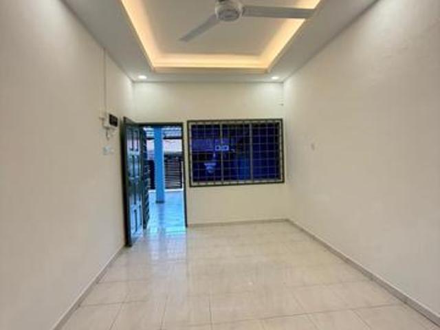 Jalan Bacang Kota Masai Pasir Gudang Single Storey renovated