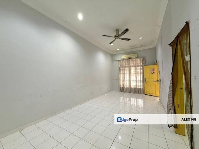 Jalan Bakti Mutiara Rini