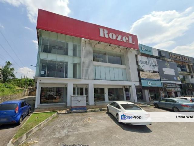 Jalan Batu Tiga Lama