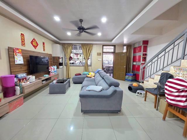 Jalan Bayu Seri Alam Double Storey House Sale Johor Bahru