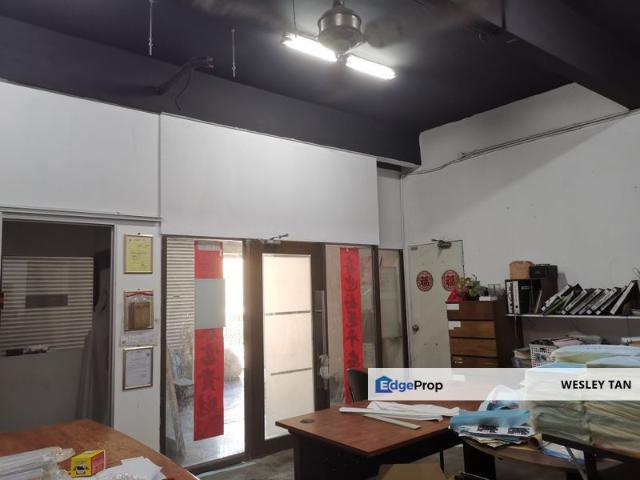 JALAN BERKAT 8