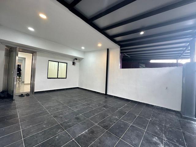 Jalan Berlian Taman Nora Ulu Tiram Double Storey House Renovated Sale