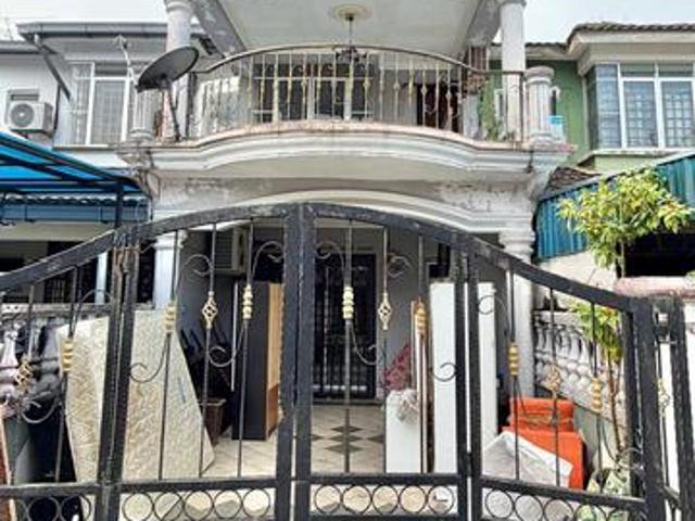 Jalan Berlian Taman Cahaya Masai Pasir Gudang