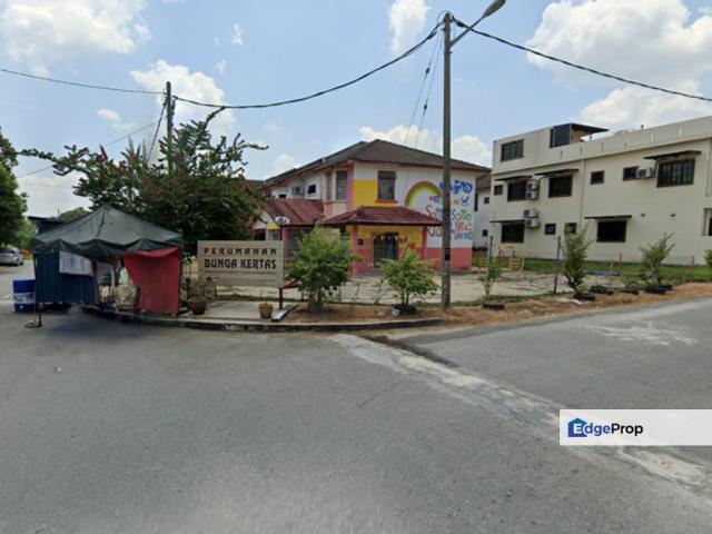 Jalan Bunga Kertas