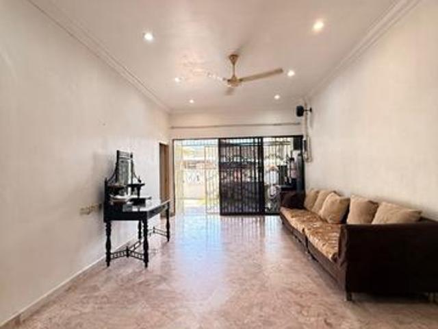 Jalan Buah Jambuh Taman Oriental 1 Storey SEMID 2257 Sqft Rare Unit