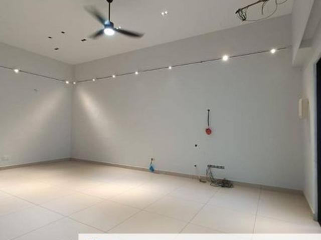 Jalan Cempaka 36/18